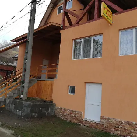 Hotel Fructele Padurii
